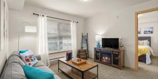 Destinations Lynnwood 61+ Active Adult Apartment Homes Gallery 8