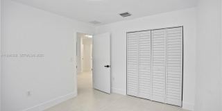 5823 NW 30th ave Gallery 11