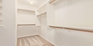 1913 W SPRINGFIELD Way Gallery 21