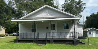 Fully renovated 3 bedroom 2 bathroom house! Lawn Care Included Gallery 1