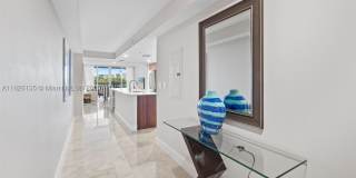 9261 E Bay Harbor Dr Gallery 8