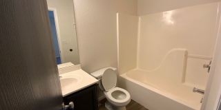 4 Bedroom newly remodeled Duplex Gallery 12