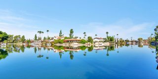 Rates Vary: $3,995 - $6,495 Gallery 20