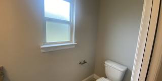 8461 Laredo Street Gallery 9