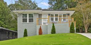 Spacious 5BR Home near Georgia Tech, GWCC & Grady Spacious 5BR Home near Georgia Tech, GWCC & Grady Gallery 1