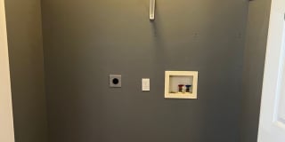 4 bedroom, 2 bathroom, car garage townhouse Gallery 5