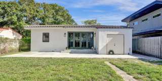807 SW 18th Street Gallery 55