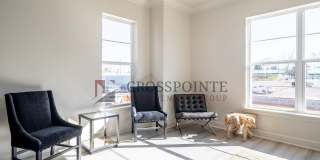 Luxury 3 bedroom, 3.5 Bath, 2 Car Garage Townhome- Fully Furnished! Gallery 9