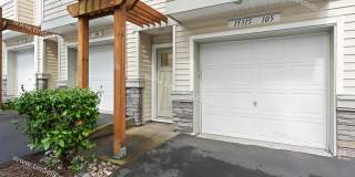 2ND MONTH FREE! Charming Townhome w/ Fireplace, Balcony & More Near Progress Ridge! Gallery 21