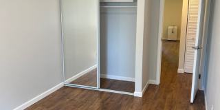 Newly renovated 2 bed x 1 bath on top floor in Kirkland! Gallery 8