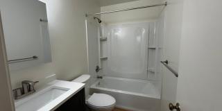 113 Sherwood - Oak Manor Townhome Gallery 9