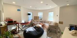 Gorgeous, Fully Renovated Mission Hill 5 Bed/3 Bath on Hillside St for September 1st, 2026 Gallery 4