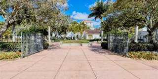 5010 BARRINGTON CIRCLE Gallery 62
