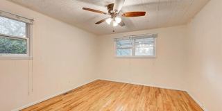 Charming 3 Bedroom Home – Pets Welcome! Gallery 7