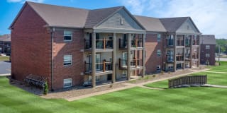 London Towers Gallery 24