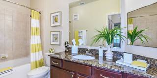 Sanctuary at Eagle Creek Apartments Gallery 7