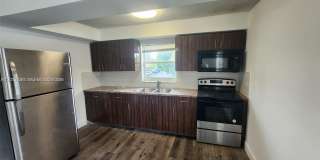 4117 Woodside Dr Gallery 1
