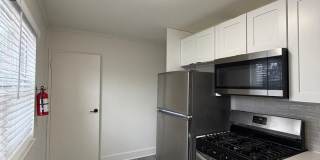 Livingston Gardens Gallery 9