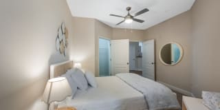 Ashbury Square Gallery 47