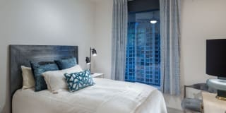 The Dagny Gallery 15