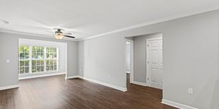 1st Floor Condo in Bellingham Park Available now! Gallery 8