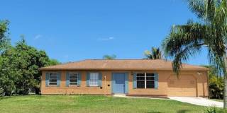 311 SW Virden Court Gallery 1
