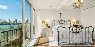 1000 Venetian Way # 105 (A11996595) Gallery 29