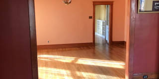 HISTORIC QUEEN ANNE 3 Bedroom 2 Bath HISTORIC QUEEN ANNE 3 Bedroom 2 Bath Gallery 12