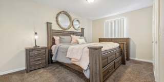 Wilshire Lofts and Townhomes Gallery 6