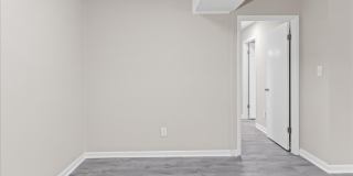 Chateau Apartments Gallery 20