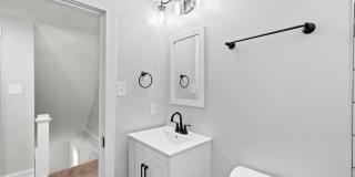 SCORE 50% OFF 1ST MONTH'S RENT IF SIGNED BY AUGUST 14! Stunning 4 bedroom home in Castle Shannon available September 1! Gallery 7