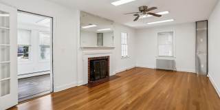 212 FREDERICK Avenue S Gallery 16