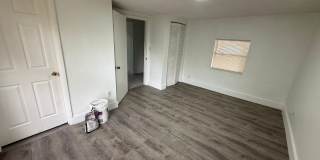 Remodeled 3/2 Childs Park Available Now ! Ask about move in specials! Gallery 4