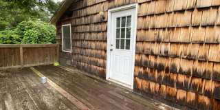 Charming 3-Bedroom, 2-Bath House with Detached Garage on west side of Athens, GA - PRE-LEASE FOR July 15, 2026 Gallery 13