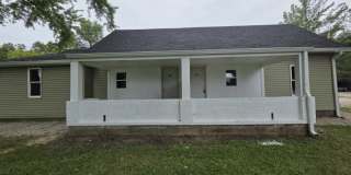 207 East Knox Street Gallery 1