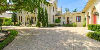 ** AQUALANE SHORES CUSTOM-DESIGNED 4 BEDROOM/5.5 BATH PRIVATE POOL HOME ** SEASONAL ** LUXURY ** AMAZING WATER VIEW ACCESS TO GULF OF MEXICO ** Gallery 9