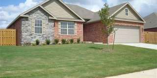 2406  SW Montana  AVE Gallery 1