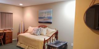 813 Shore Road Gallery 13