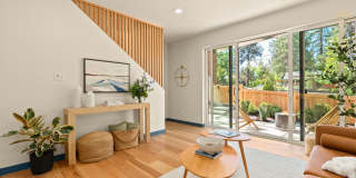 950 Northeast Norton Avenue - 1 Gallery 1