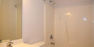 2007 Catskill Court Gallery 23
