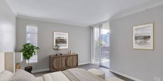 1000 Grant Gallery 36