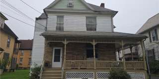 326 Franklin St Gallery 1
