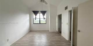 401 SW 158th Ter Gallery 24