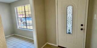 2513 Calle Hermosa Street Gallery 3