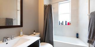 3647 North Wilton - 2 Gallery 7