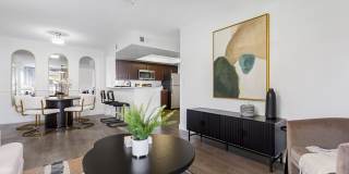 Alvista Hollywood Gallery 57