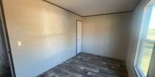 511 W Hillsboro St Gallery 9