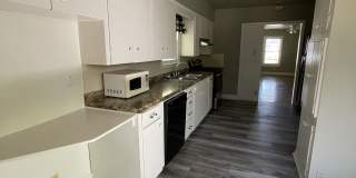 935 Allen Avenue Gallery 20