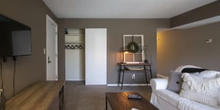 Deer Hill Gallery 45