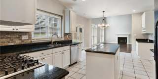 2065 N Bethany Creek Drive Gallery 24